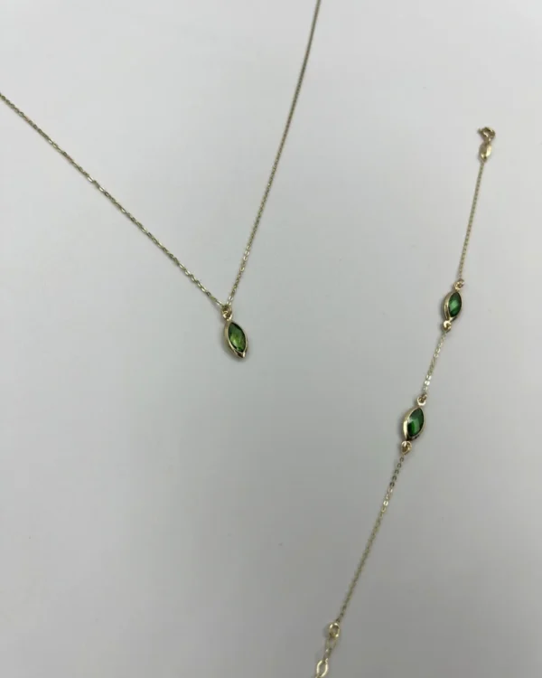 Χρυσό Μοντέρνο Σετ σε Σχήμα Δάκρυ Κ14